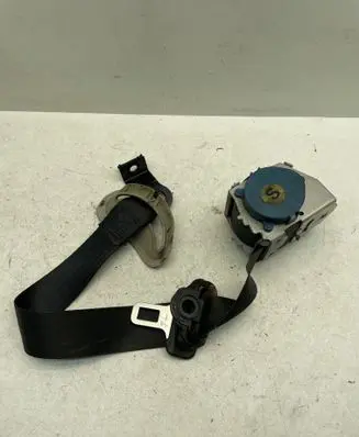 Alfa Romeo 159 Front seatbelt 1002316