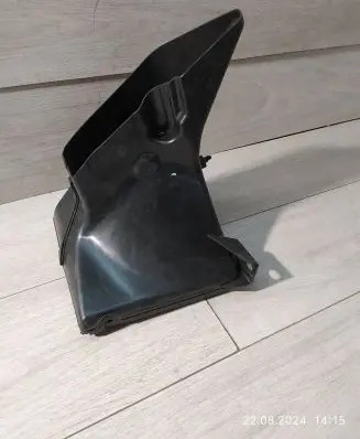 BMW 2 F46 Cabin air duct channel 7468495