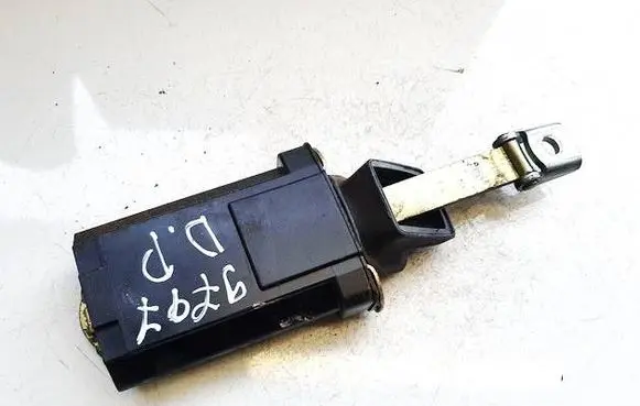 Mercedes-Benz C W202 Front door check strap stopper 