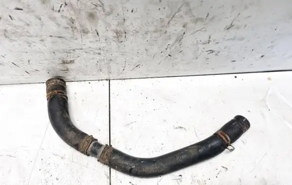 Chrysler Sebring (JS) Engine coolant pipe/hose