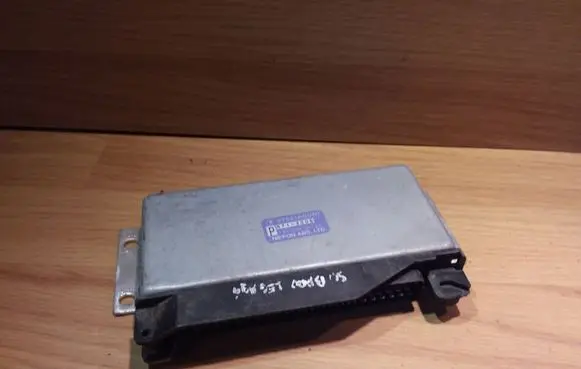 Subaru Legacy ABS control unit/module 27521AC030 5713006