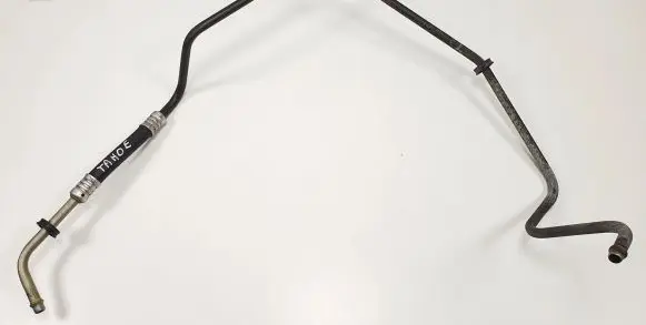 Chevrolet Tahoe Gearbox oil cooler pipe/hose 