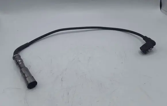 Volkswagen Golf IV Ignition plug leads 06A035255C 0300174101