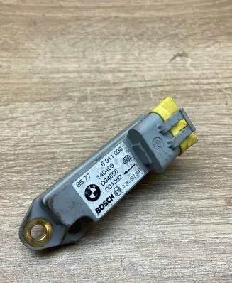 BMW X5 E53 Airbag deployment crash/impact sensor 6911038 0285002064