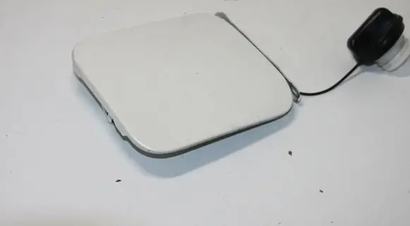Nissan X-Trail T32 Fuel tank cap