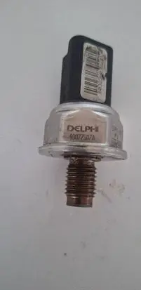 Renault Scenic II - Grand scenic II Fuel pressure sensor 93077507A