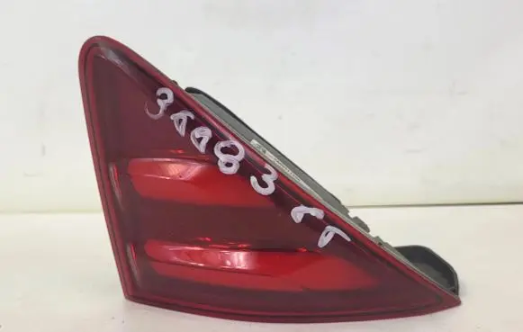 Peugeot 3008 I Rear/tail lights 9805512380