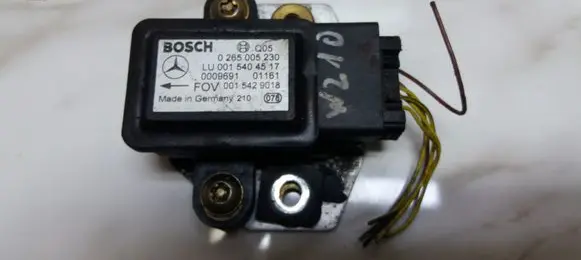 Mercedes-Benz E W210 ESP acceleration yaw rate sensor 0265005230 0015429018