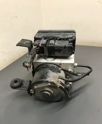 Volvo V50 ABS Pump
