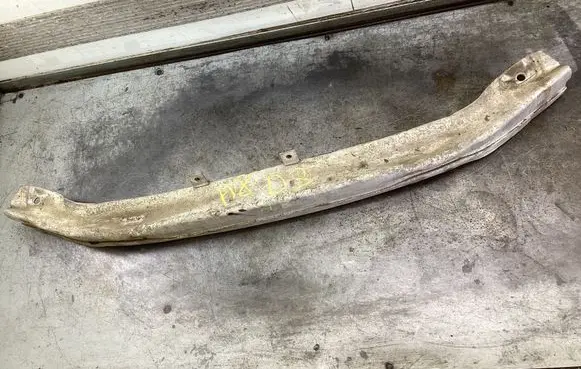 Audi A8 S8 D3 4E Front bumper cross member