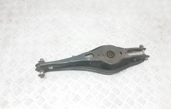 Volkswagen PASSAT B8 Rear upper control arm/wishbone 3Q0505371D 3Q0505311E