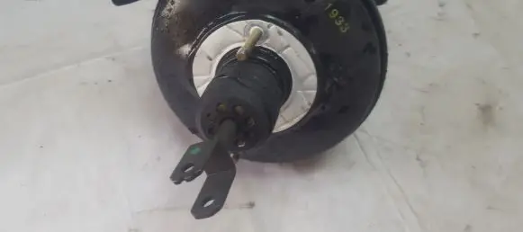 Mercedes-Benz A W168 Brake booster A0054304230 M09M