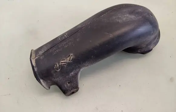 Toyota Land Cruiser (J100) Air intake hose/pipe 1797162010