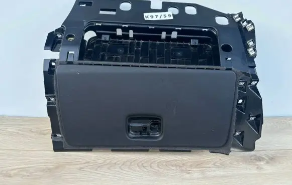 Porsche Macan (95B) Glove box 95B857558