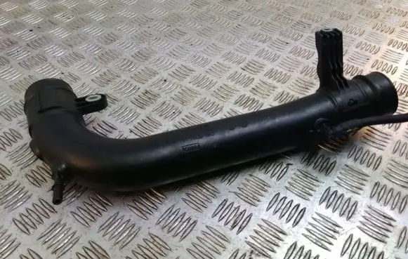 Ford Fiesta Intercooler hose/pipe CV616C784