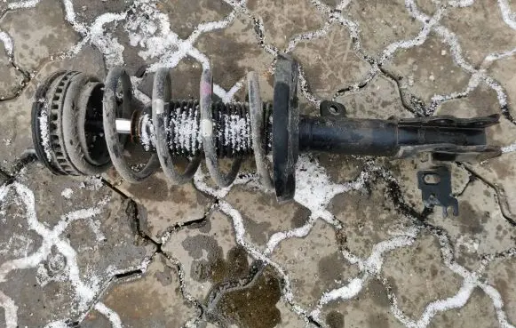 Peugeot 508 RXH Front shock absorber/damper 9676831880 088L88996
