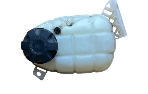 BMW 1 F20 F21 Coolant expansion tank/reservoir 17137609468 7609468 11564310