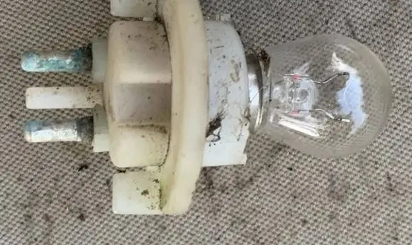 Mercedes-Benz W123 Headlight/headlamp bulb 
