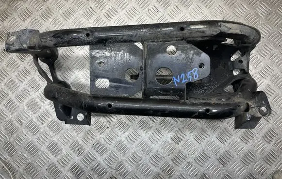 Land Rover Range Rover Sport L494 Gearbox mounting bracket CPLA5060A T033A