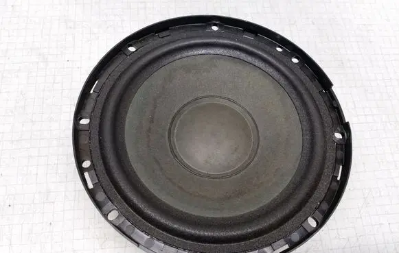 Renault Laguna I Front door speaker 7700424533 7700424540