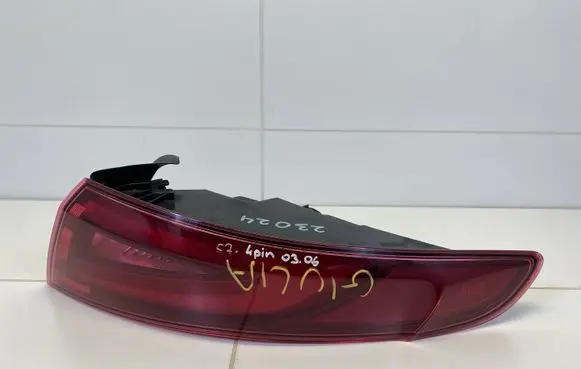 Alfa Romeo Giulia Rear/tail lights 20690203