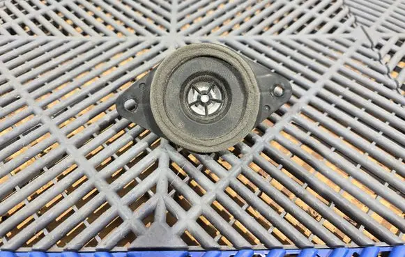 Toyota RAV 4 (XA40) Panel speaker 8616052340 EAS16KH18A G763008A
