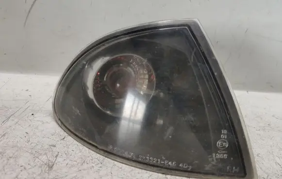 BMW 3 E46 Front indicator light