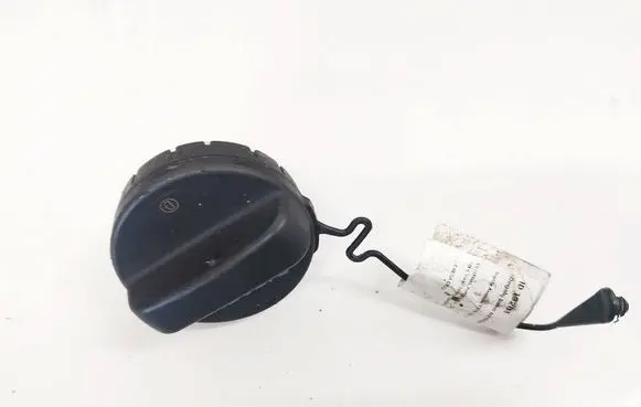 Toyota Avensis T270 Fuel tank filler cap 