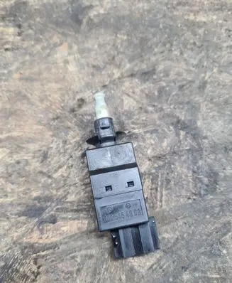 Mercedes-Benz E W211 Brake pedal sensor switch 0015454009