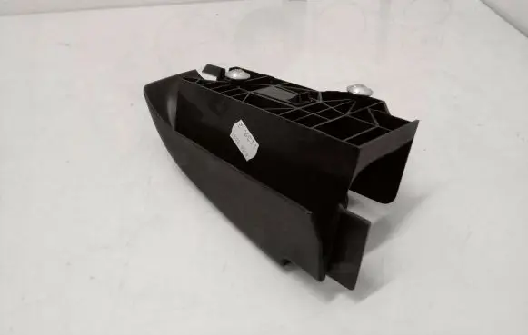 Audi A5 Seat belt trim 8W8857791