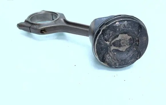 BMW 5 E60 E61 Piston with connecting rod 85L126