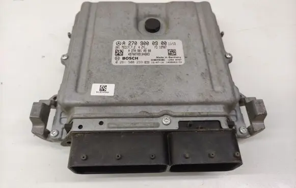 Mercedes-Benz B W246 W242 Engine control unit/module A2709000900