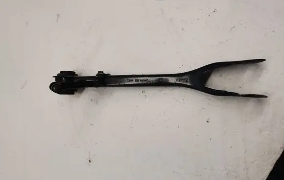 BMW 5 G30 G31 Rear control arm 6861114