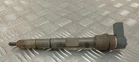 Audi A8 S8 D3 4E Fuel injector 057130855X 0986435169