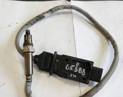 Volkswagen Golf VIII Lambda probe sensor 05L907807AP NE65688