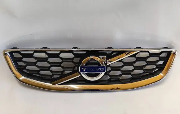 Volvo C30 Front bumper upper radiator grill 31290845