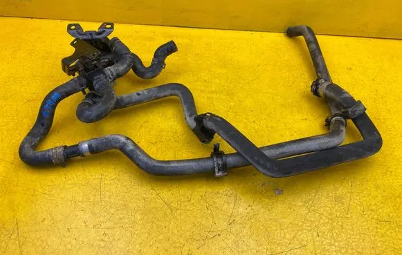 Mercedes-Benz V Class W447 Electric auxiliary coolant/water pump A4478321060 A4478323000 A4478321000