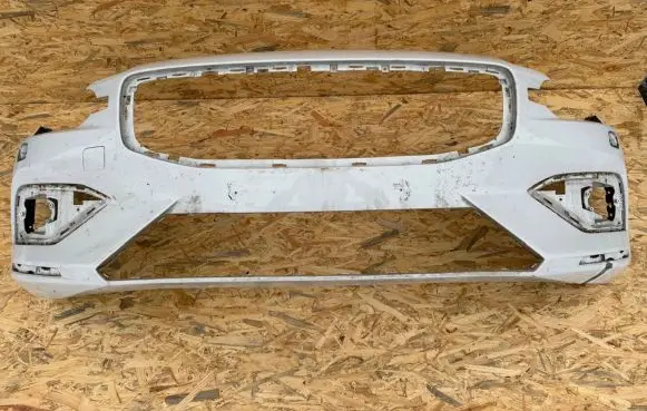 Volvo S60 Front bumper 31690589