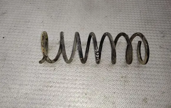 Mazda 3 I Rear coil spring