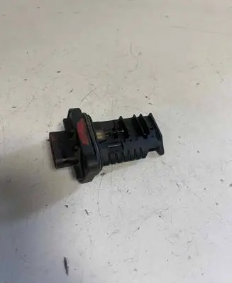BMW 3 F30 F35 F31 Mass air flow meter 8506408 0281006092 305232905