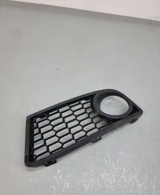 BMW 1 F20 F21 Front bumper lower grill 8048967