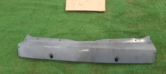 Renault Scenic III - Grand scenic III Tailgate trim 8200228136 100705