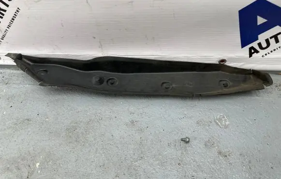 Fender foam support/seal