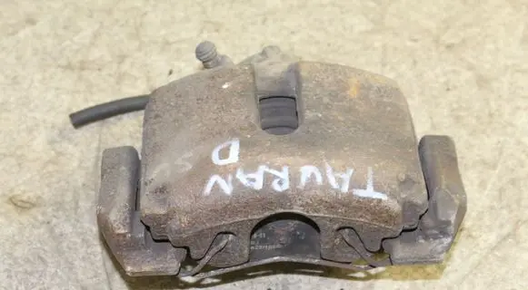 Volkswagen Touran II Front brake caliper