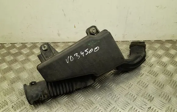 Lexus CT 200H Air intake hose/pipe 1775137100