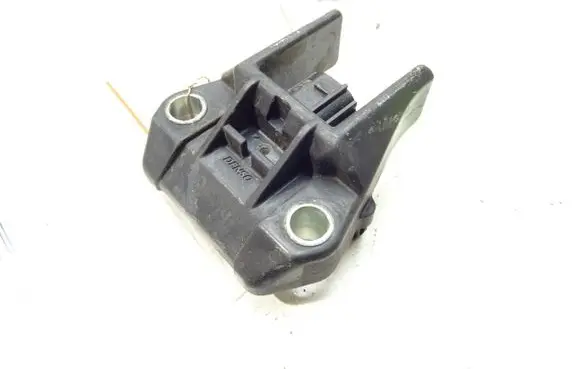 Lexus RC Airbag deployment crash/impact sensor 8917330170