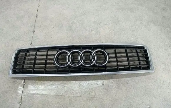 Audi A4 S4 B6 8E 8H Front grill 8E0853651B
