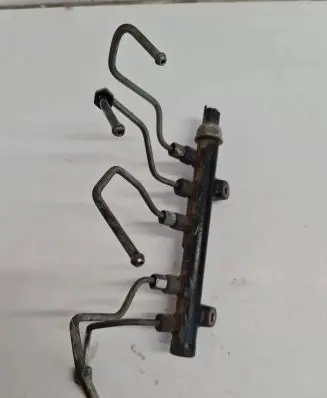 Volvo V40 Cross country Fuel main line pipe 9685297580 132481645 28497Z01
