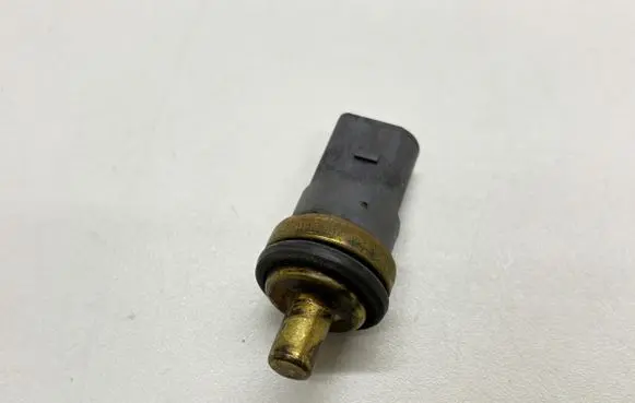 Audi A6 S6 C6 4F Coolant temperature sensor 06A919501A