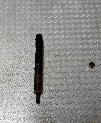 Renault Megane III Fuel injector 166000897R H8200827965